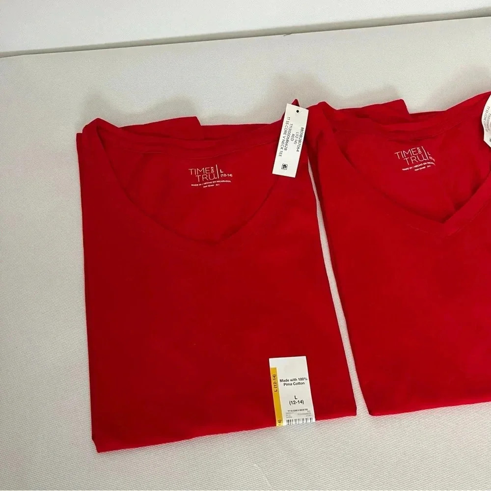 Lot of 2 T-Shirt Pima Cotton V-Neck Size Large (12-14) Red Relaxed Fit New - Picture 4 of 6